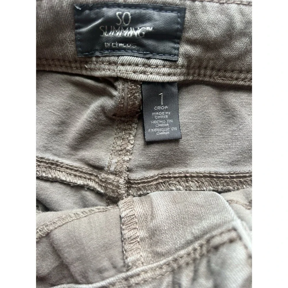 Chico’s So Slimming Jeans Sz 1 = 8/10 Gray Straight Leg